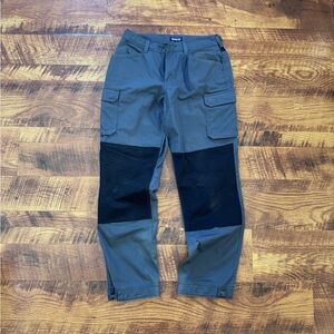 Patagonia Men's Two-Tone double knee Cargo hiking Pants